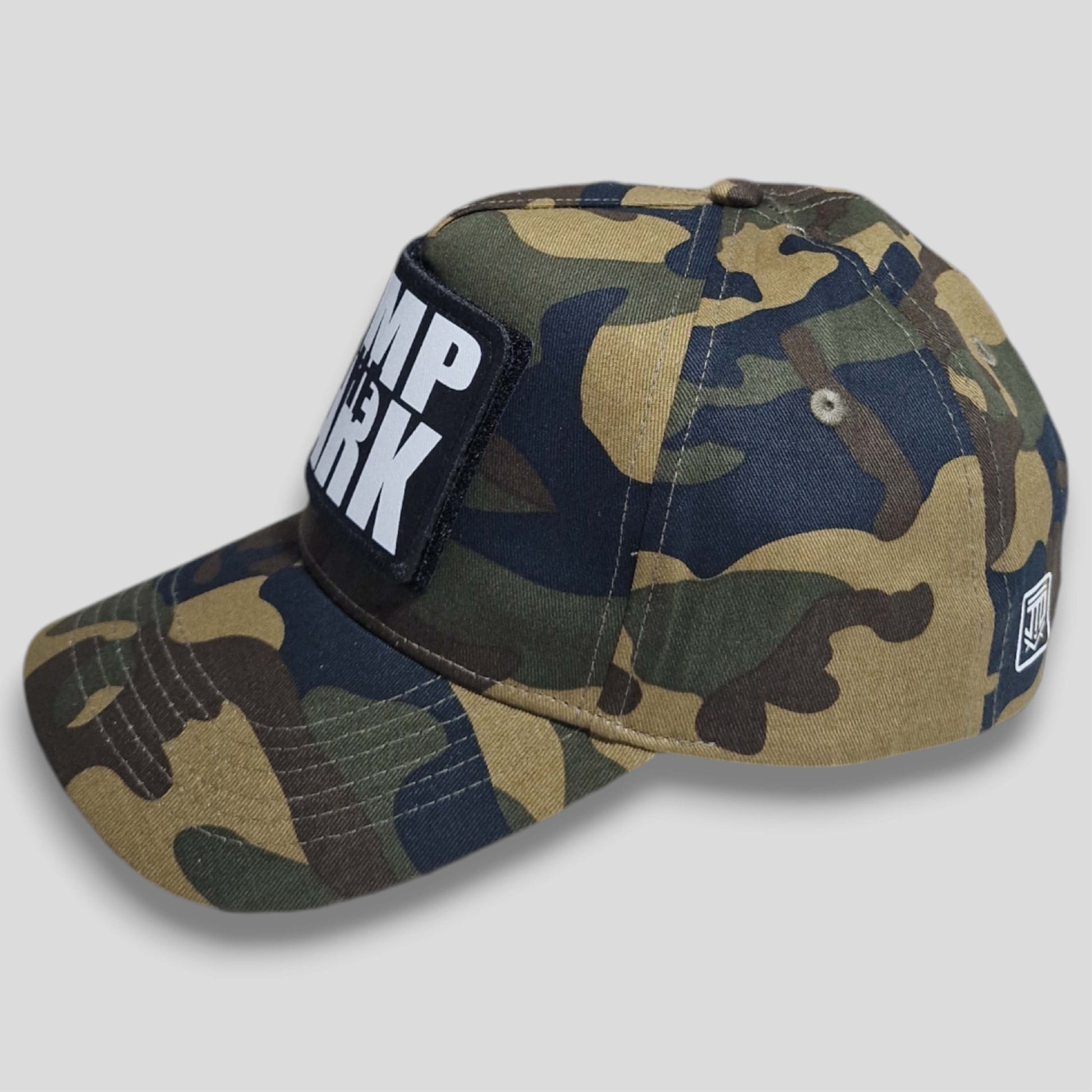 Camo Snapback Cap Featuring Interchangeable Patch - Urban Style - Jump The Dark